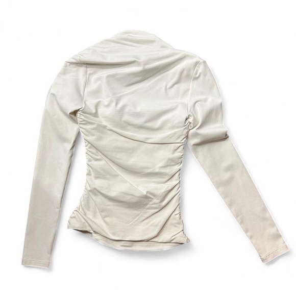 Aritzia Cream Long Sleeve Top - Picture 2 of 3
